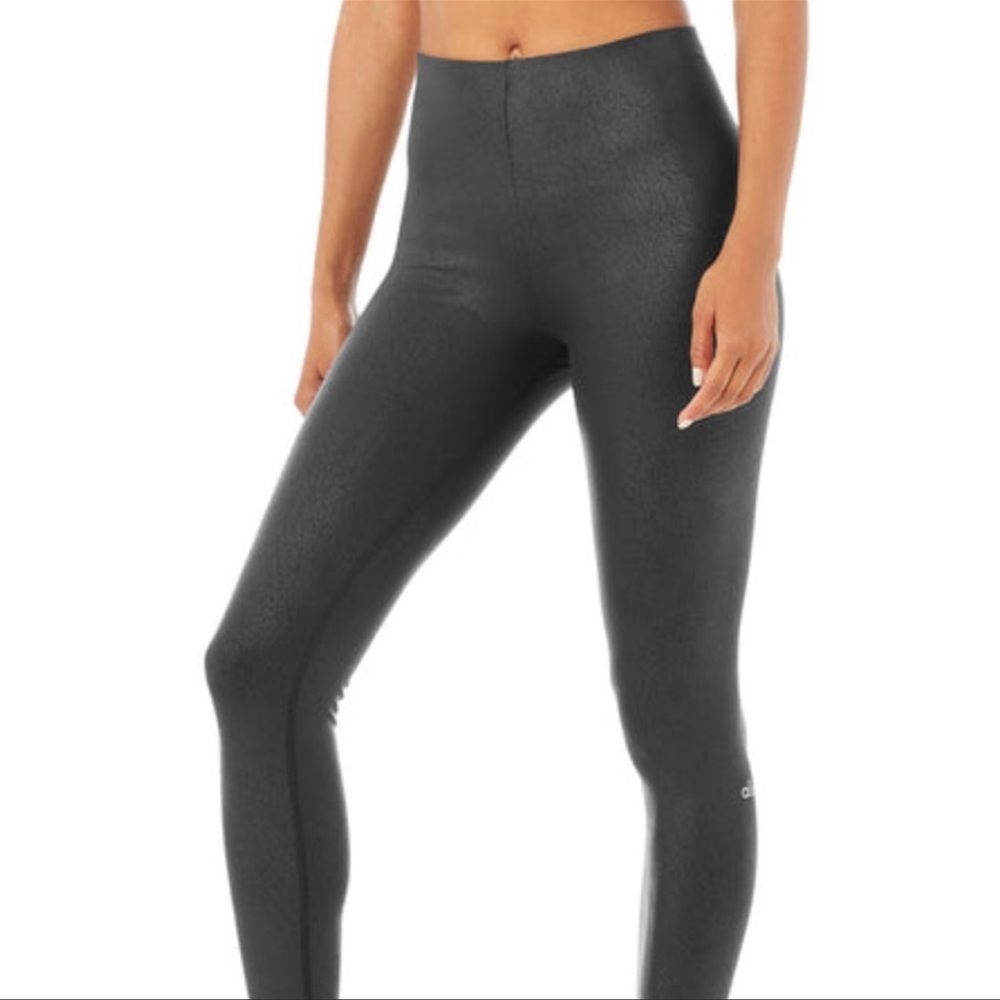 Alo- FAUX LEATHER AIRBRUSH HIGH-
WAIST LEGGING